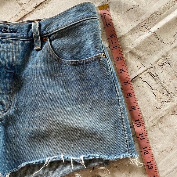 Levi 501 Distressed Denim Shorts - Picture 8 of 9